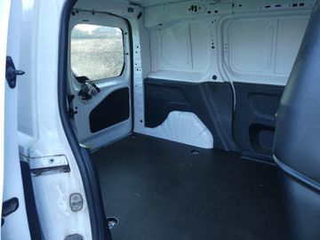 Bild 4 Opel COMBO CARGO 1,5D L1 KLIMA, SHZ, PDC, TEMPOMAT, H
