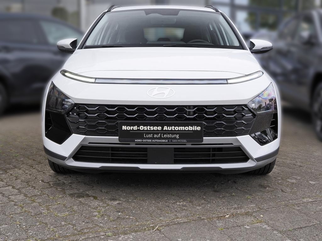 Hyundai BAYON FL Trend AUT DynLicht Fernlichtass. Kam. imagem 3