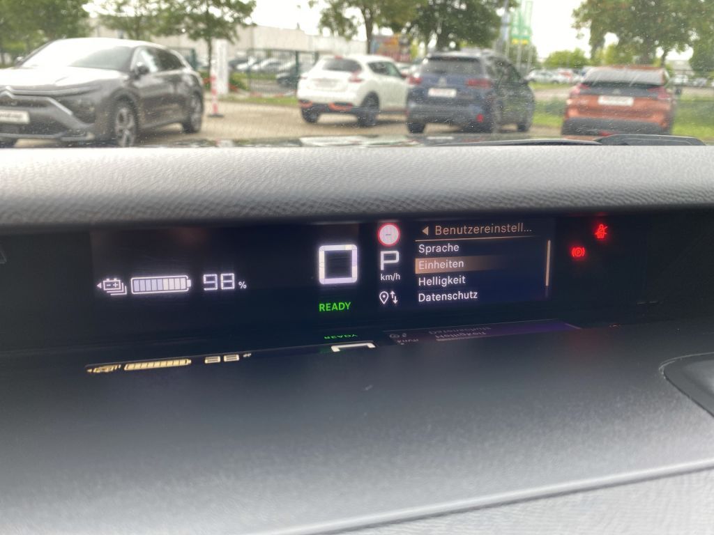 Fahrzeugabbildung Citroën e-C3 Aircross MAX *11 kW*Winter-Pak*Cam*Navi*