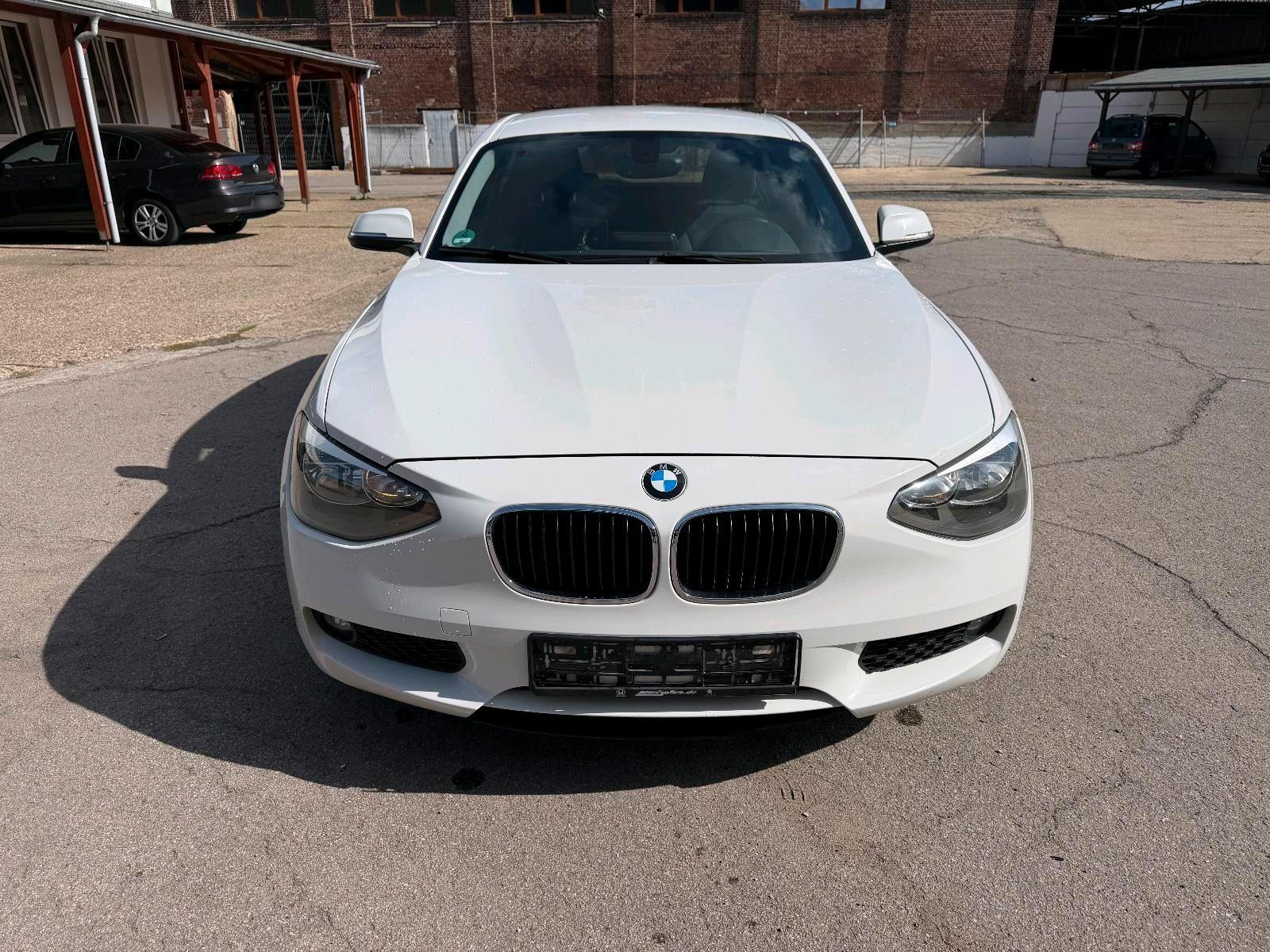 BMW 114