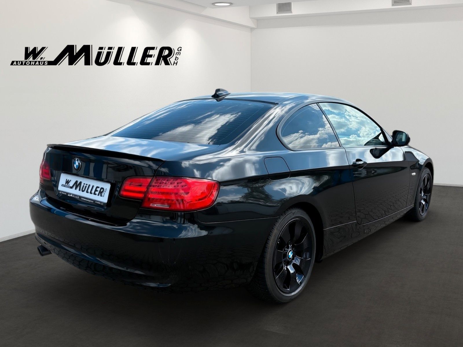 Fahrzeugabbildung BMW 3 Coupe 320i