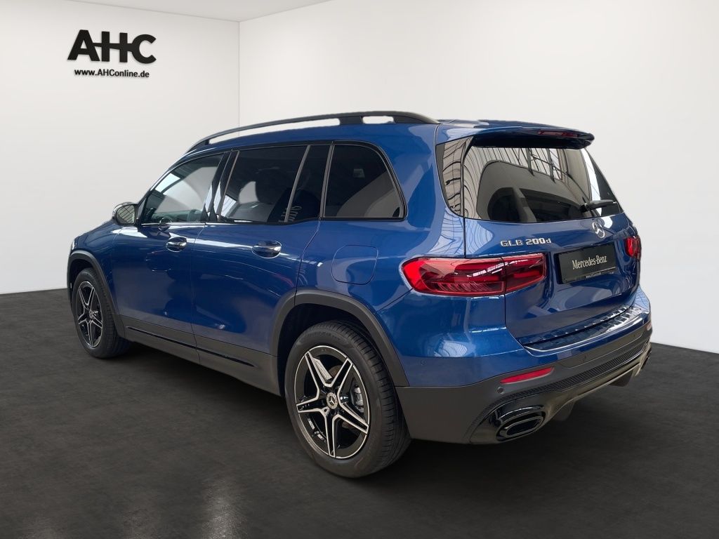 Fahrzeugabbildung Mercedes-Benz GLB 200 d 4MATIC 360 AHK AUT DynLicht Kam. LED
