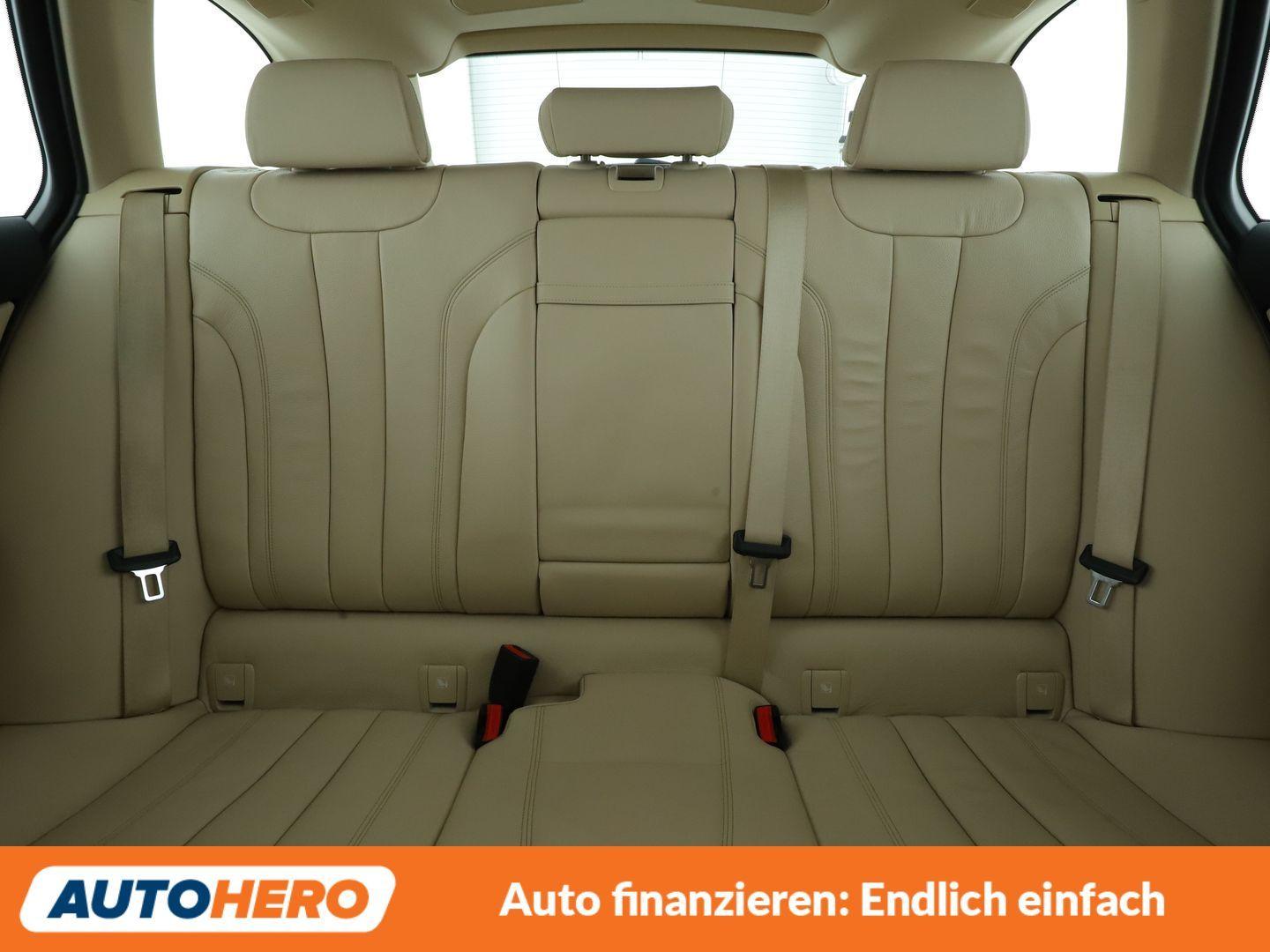 BMW 5er 520i Sport Line Aut.*NAVI*HUD*LED*