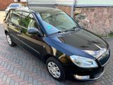 Skoda Fabia Cool Edition 1-Hand/1.2/TÜV neu - Skoda Fabia mit Benzin-Antrieb: Schwarz, Limousine, 1.2