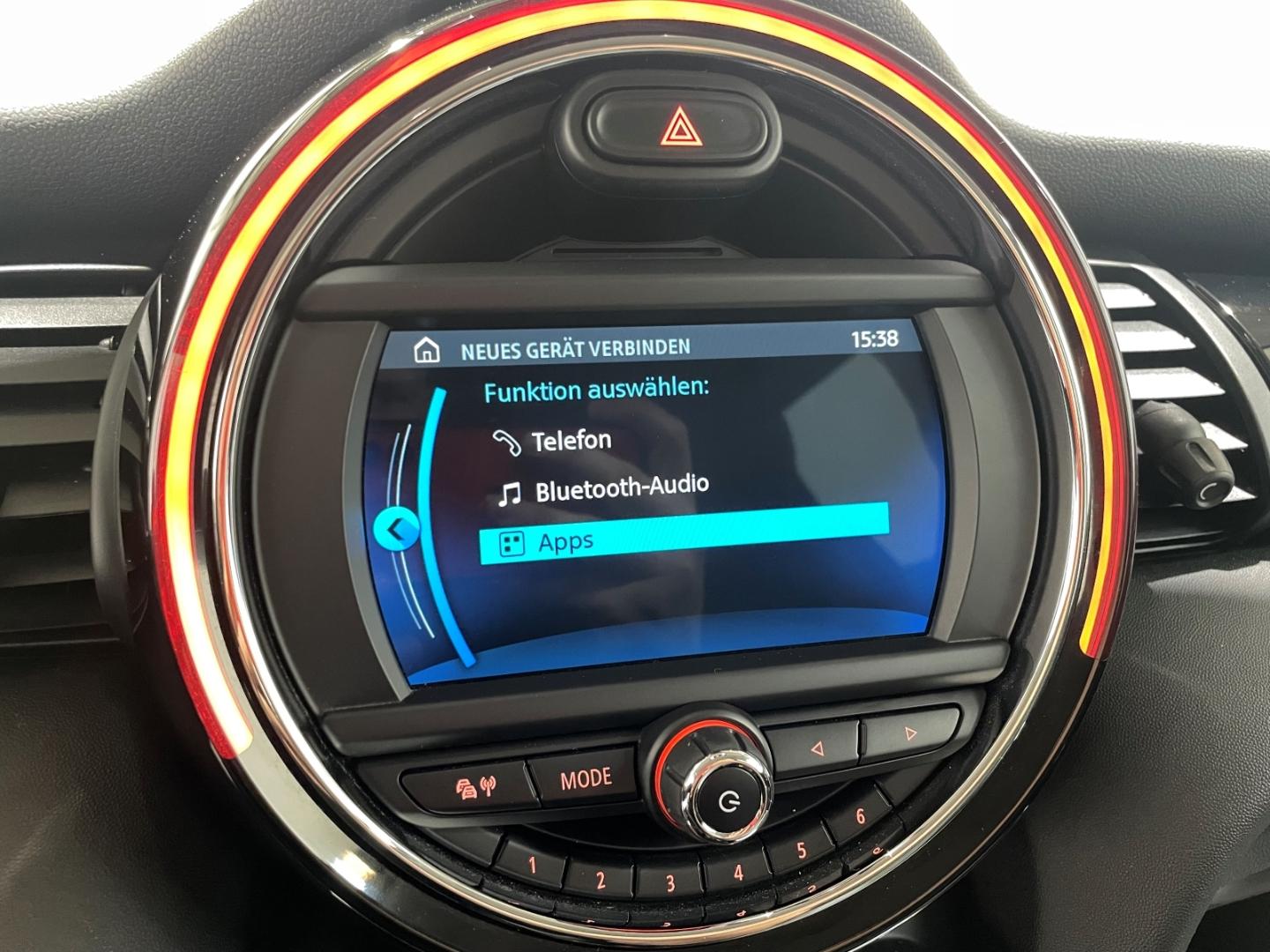 MINI Cooper Automatik LED Klima Tempomat Sitzheizung