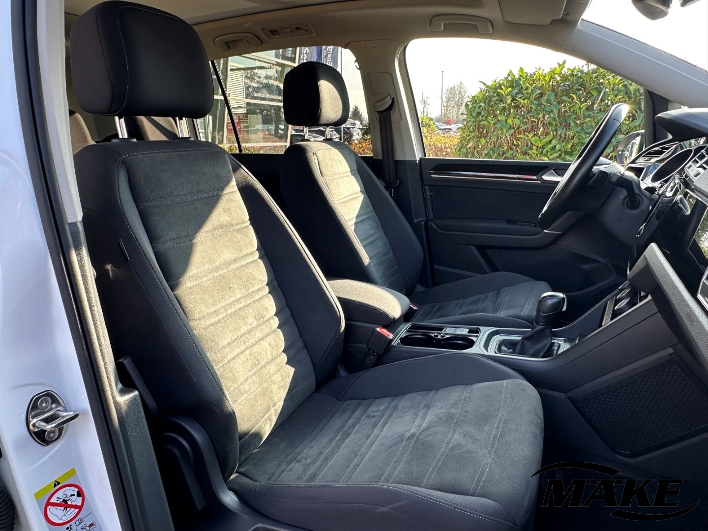 Touran Comfortline 2.0 TDI DSG AHK STDHZ LED ACC