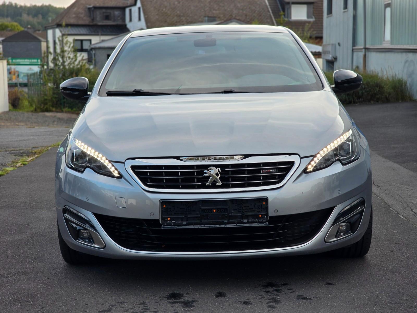 Peugeot 308 GT-Line Allure Automatik Pano Massagesitze