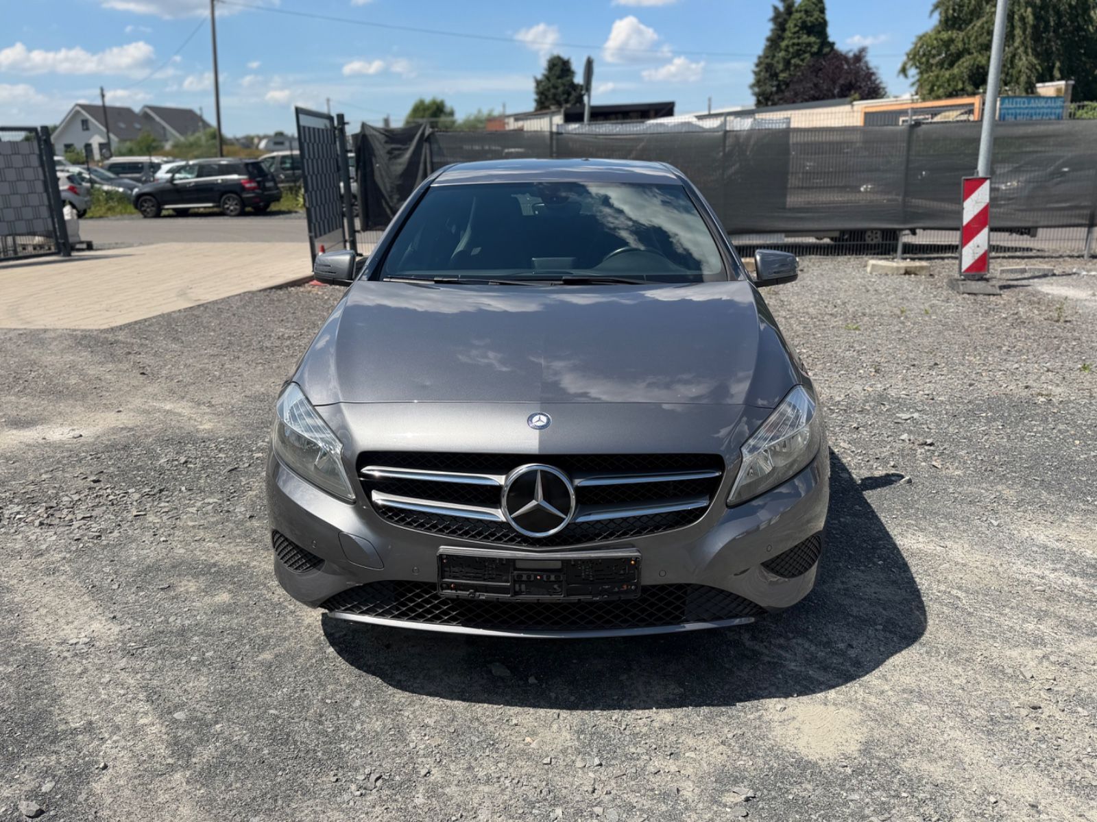 MERCEDES-BENZ A 180 A A 180 BlueEfficiency