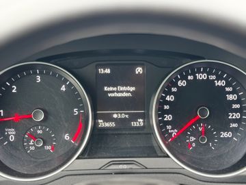 Volkswagen Passat Variant - 11