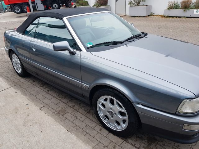 Audi Cabriolet 2.6 -