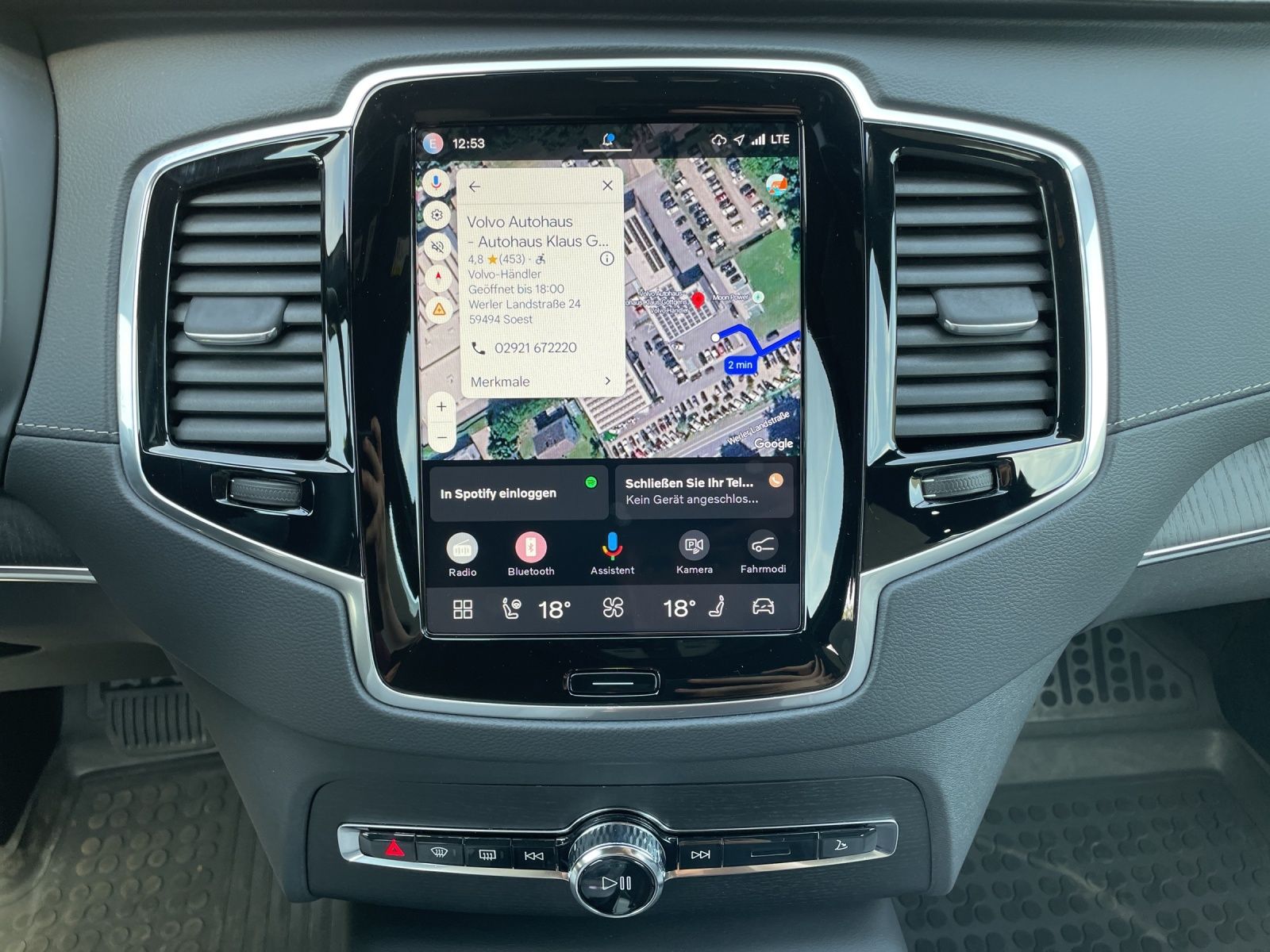 Volvo XC90 T8 AWD Plus Bright AHK LUFT NAVI LED 20LM foto 17