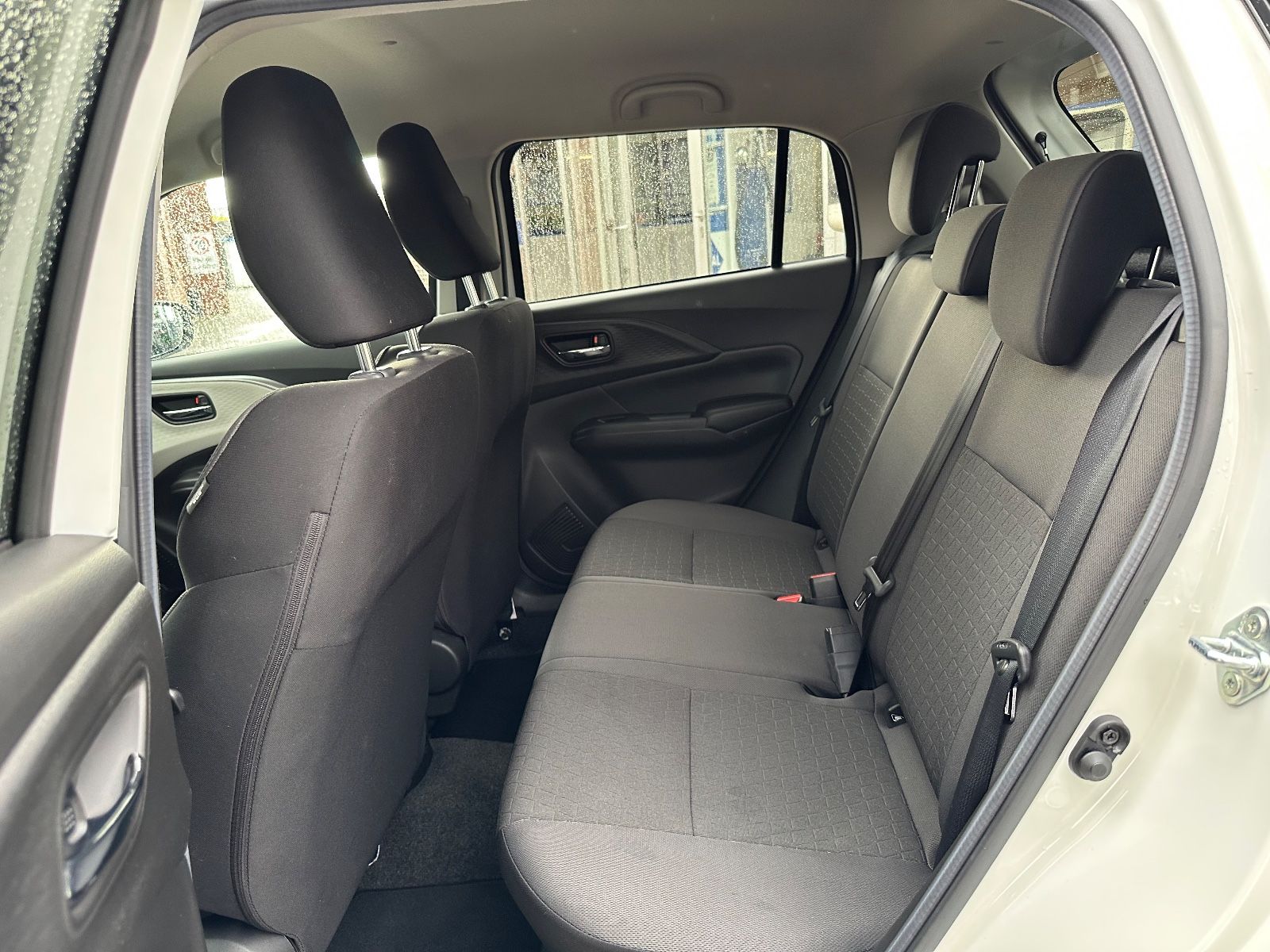 Fahrzeugabbildung Suzuki Swift 1.2 Dualjet Hybrid Comfort+ ACC/Navi/LED