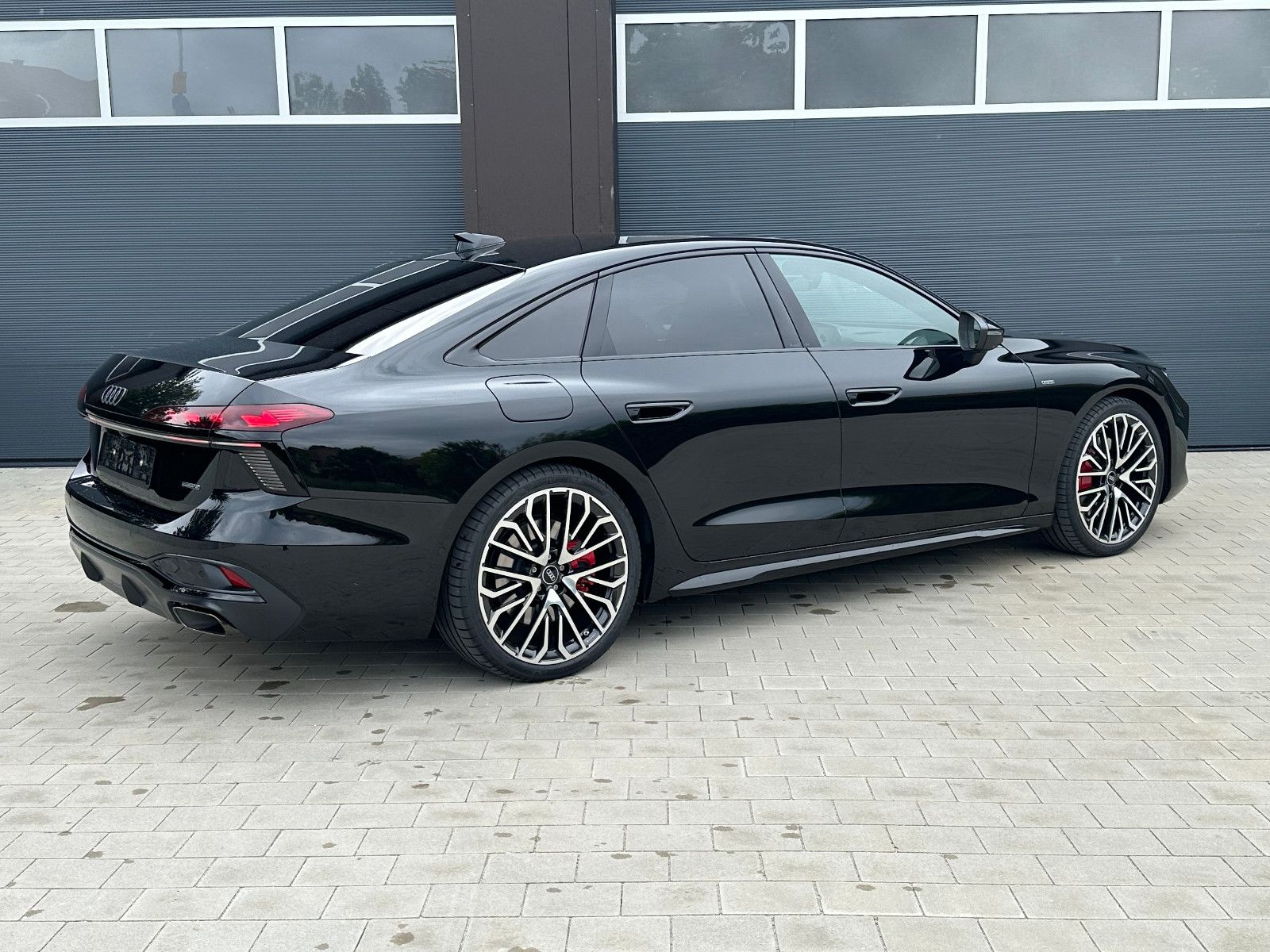 Audi A6 Lim e-hybrid quattro S line imagem 3