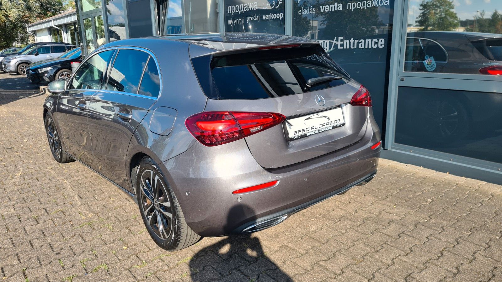 Mercedes-Benz A 180 7G DCT - WIDE - NAVI - LED - CAM - 8 x ALU foto 4