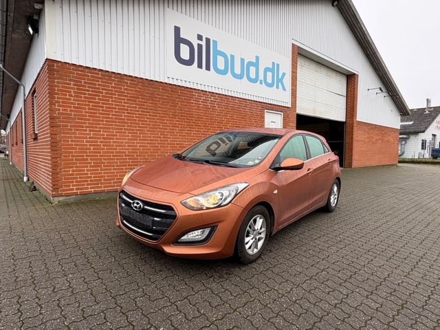 Hyundai i30 blue Premium