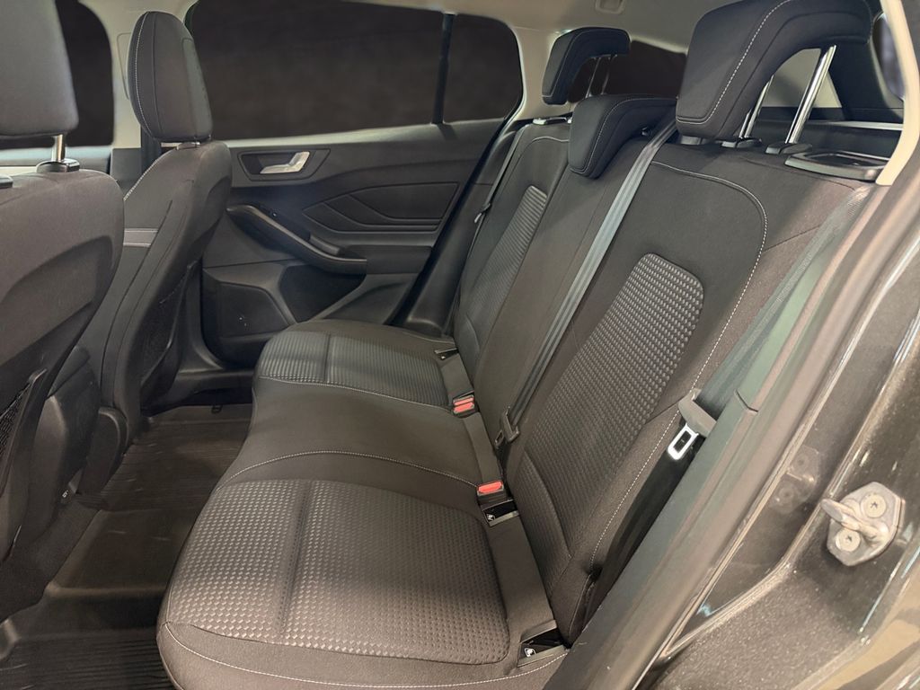 Ford Focus - Bild 16