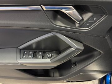 Audi Q3 Sportback 40 TFSI quattro S line 20 Zoll AHK