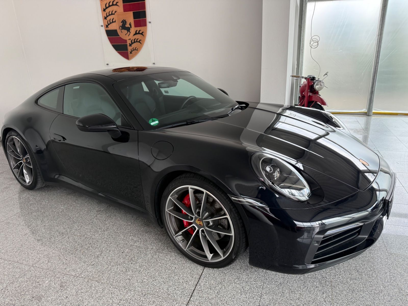 PORSCHE 992 4S - Approved- ACC - Pano- Hinterachslenkung