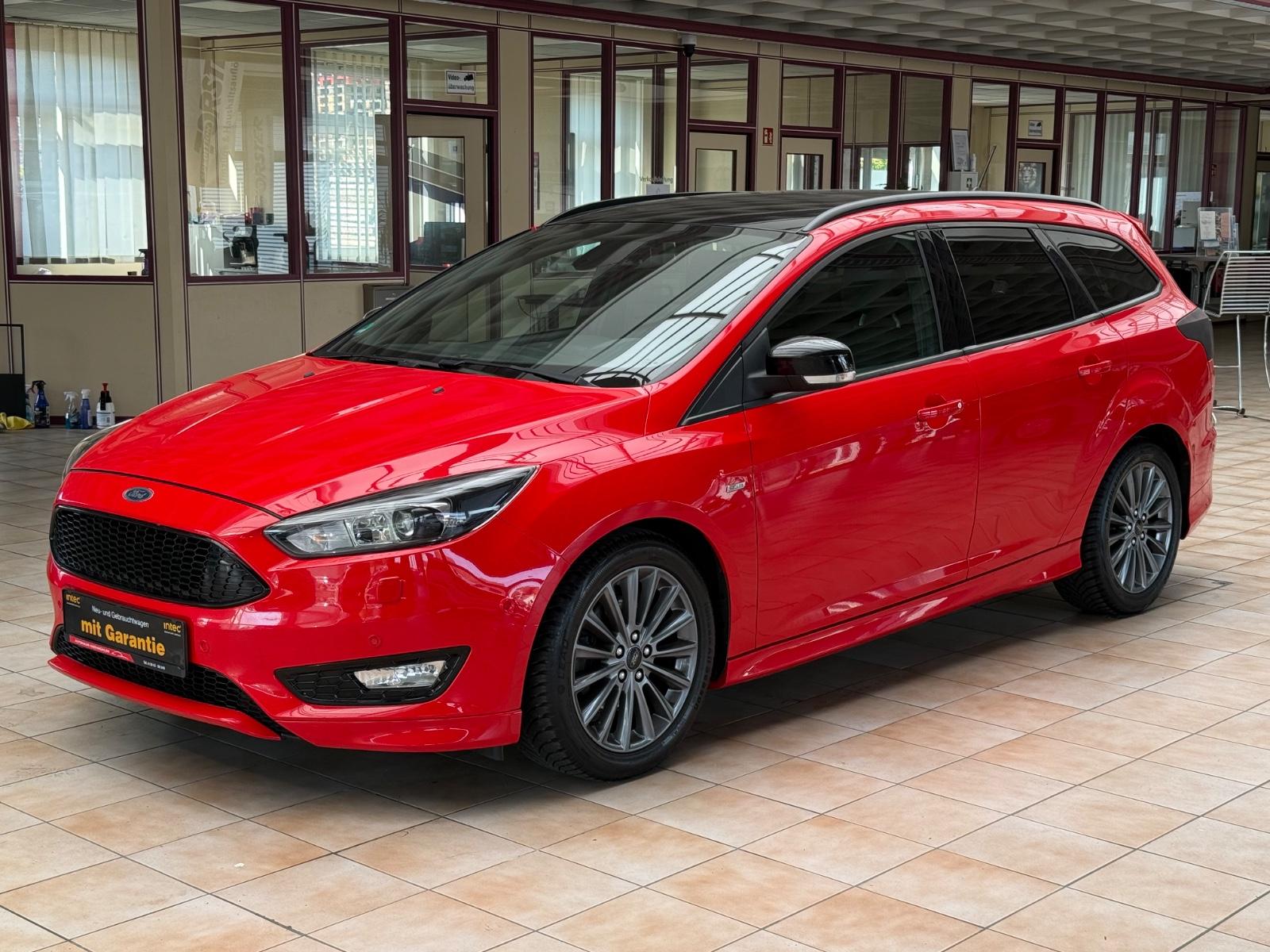 Ford Focus Turnier ST-Line/AUTOMATIK/NAVI/TEMPO./XENO