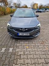Opel Astra ST 1.2 Di Inj Turbo 107kW Design & Tec...