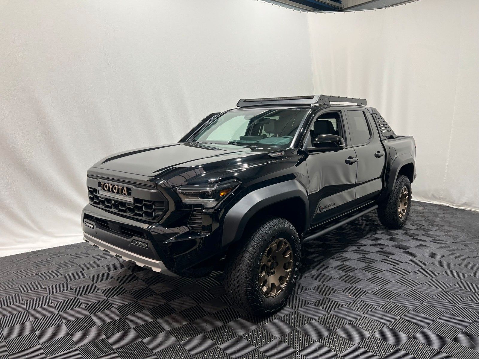 Fahrzeugabbildung Toyota Tacoma Trail Hunter