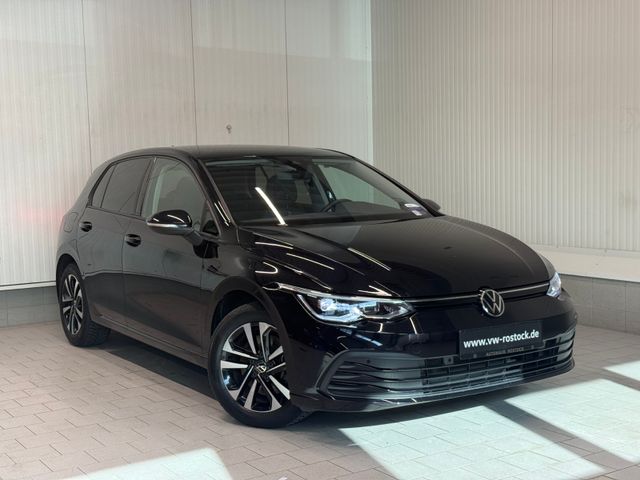 Golf VIII Life 1.5 TSI AHK STNDHZG LED
