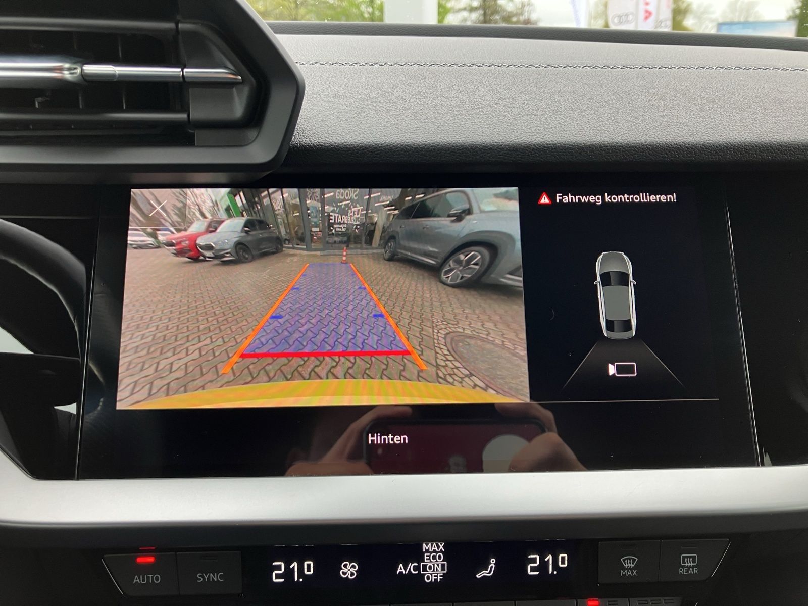 Fahrzeugabbildung Audi A3 Limousine 40 TDI quattro MATRIX NAVI STANDH K