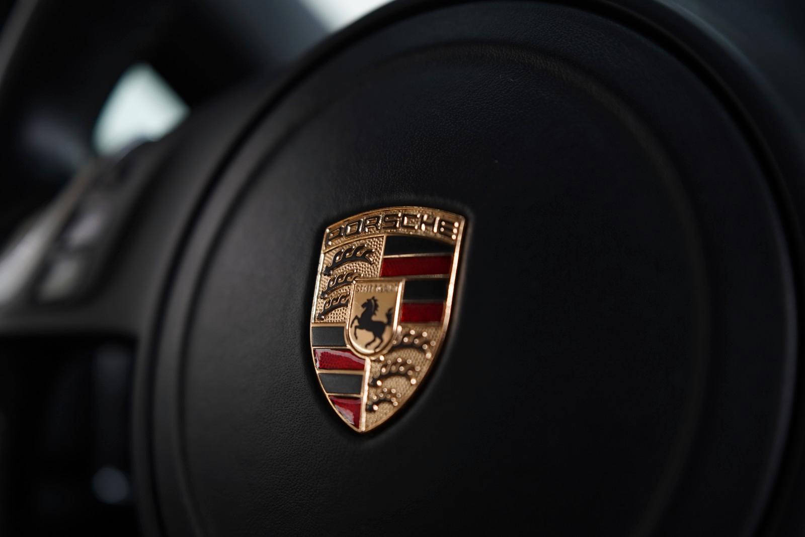 Porsche Cayenne Turbo V8*Navi*Luftfahrwerk*20 Z. Spyder*