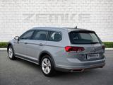 Volkswagen Passat Alltrack Variant 2.0 TDI DSG 4Motion 3,99 - Volkswagen Passat Alltrack mit Panoramadach
