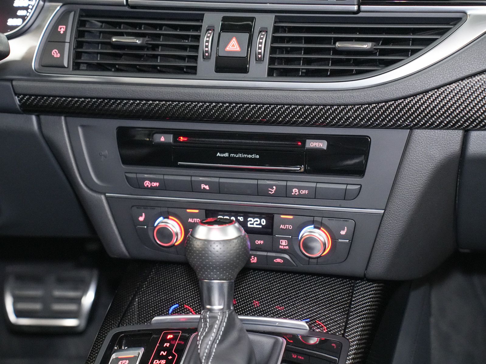 Fahrzeugabbildung Audi RS7 Performance - Daytona matt|Dynamik+|Valcona