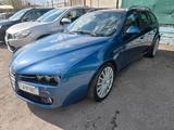 Alfa Romeo 159 1.9 JTDm 150CV Sportwagon Distinc - Alfa Romeo 159 mit Diesel-Antrieb: Automatik