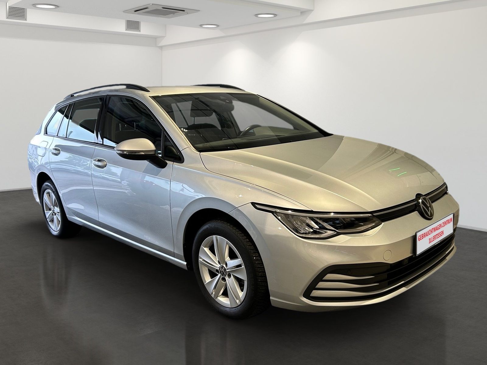 Volkswagen Golf VIII Variant 2.0 TDI Life *LED*NAVI*PDC* imagem 3