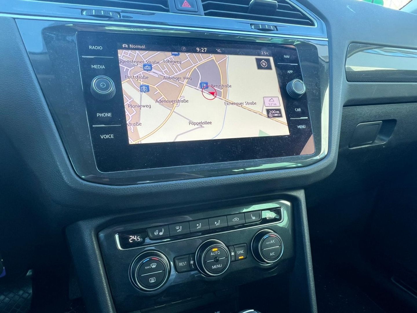 Tiguan 2.0TDI 4M DSG Highline R-LINE*NAVI*ASSIST