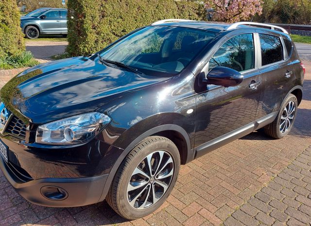 Nissan Qashqai 1.6 dCi DPF i-Way , AHK, 360 Grad Cam