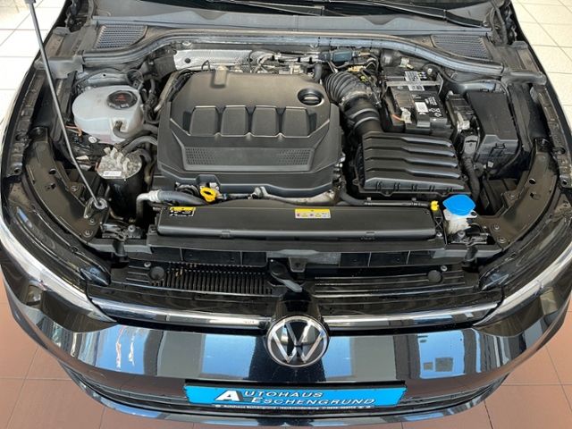 Fahrzeugabbildung Volkswagen Golf Variant 2.0 TDI Life LED NAVI SIDE ASSIST S