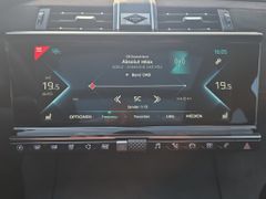Fahrzeugabbildung DS Automobiles DS 7 Crossback E-Tense 225 Performance Line