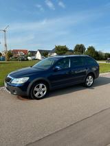 Skoda Octavia 1Z Scout 1.8t 4x4 Allrad - Skoda Octavia aus 2011: Scout