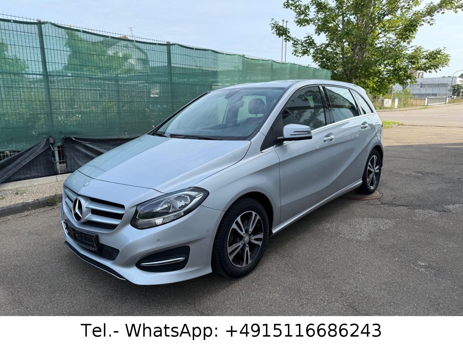 MERCEDES-BENZ B 180