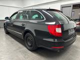Skoda Superb 2.0 TDI Combi Elegance 1-Hand Navi - Skoda Superb: Kombi, Elegance