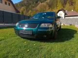 Volkswagen Passat 4.0 W8 4motion W8 - Volkswagen Passat: W8