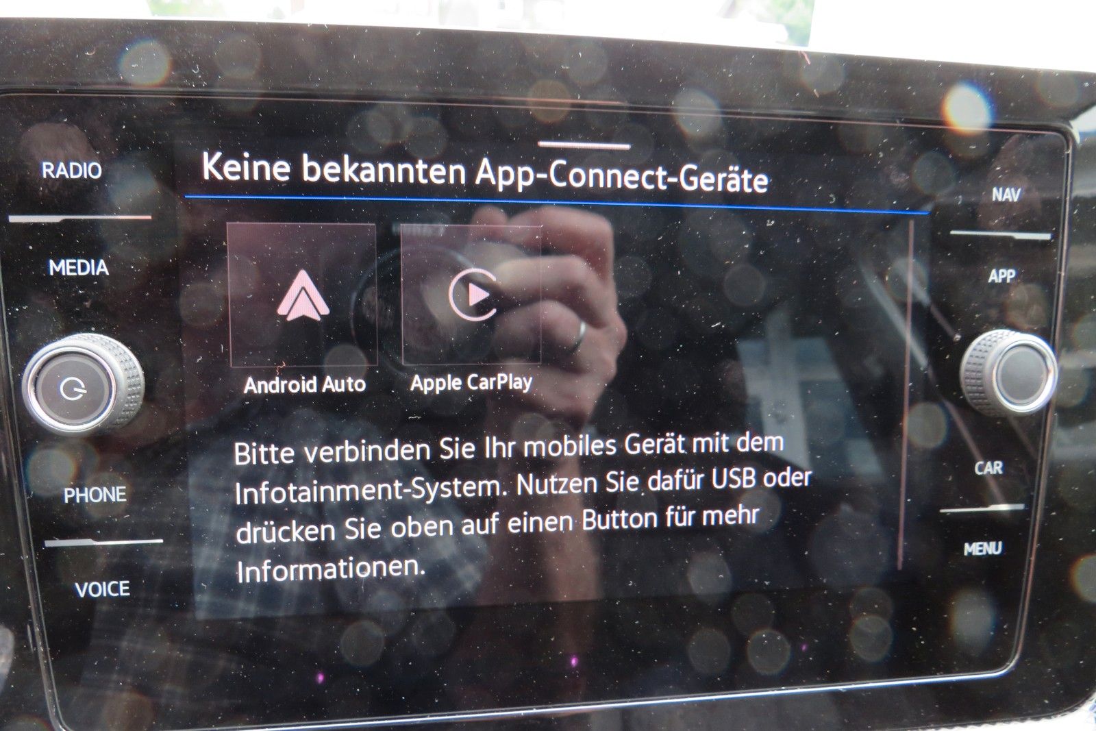 Fahrzeugabbildung Volkswagen T-Cross DSG ACC KAMERA NAVI SITZH LED APP GJ 1.H