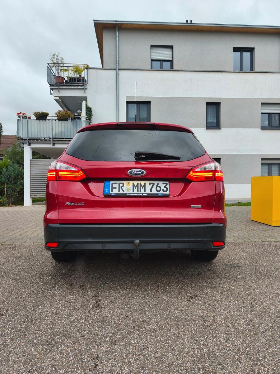 Ford Focus 2013 — photo 9