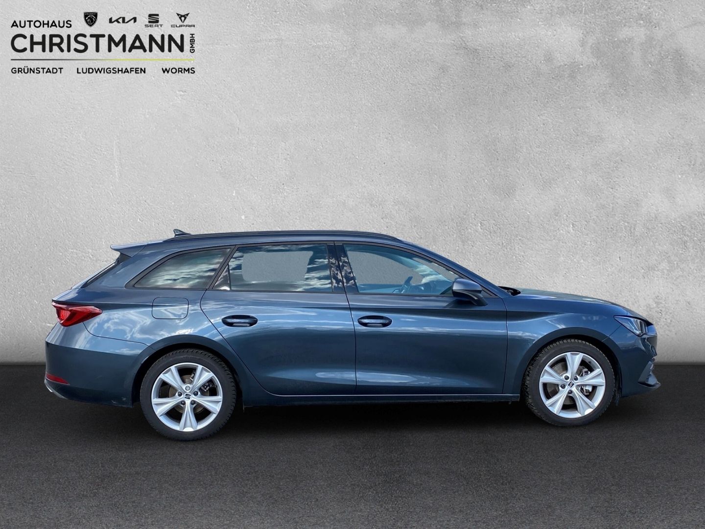 Fahrzeugabbildung SEAT Leon Sportstourer FR 2.0 TDI EU6d Navi Digitales