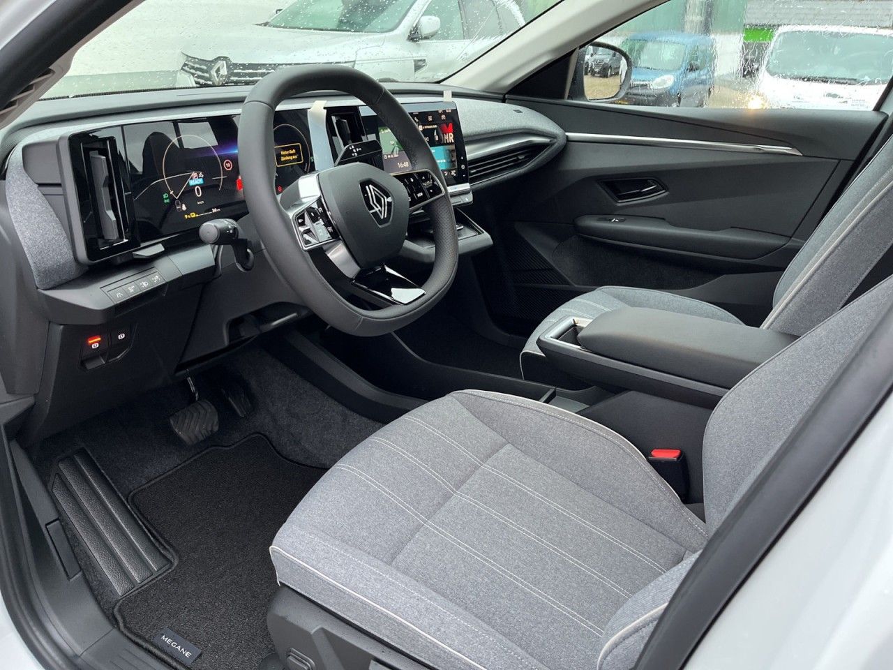 Renault Megane E-TECH - Bild 10