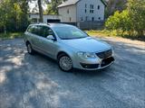 Volkswagen VW Passat B6 2.0 TDI - Volkswagen Passat aus 2009: Kombi