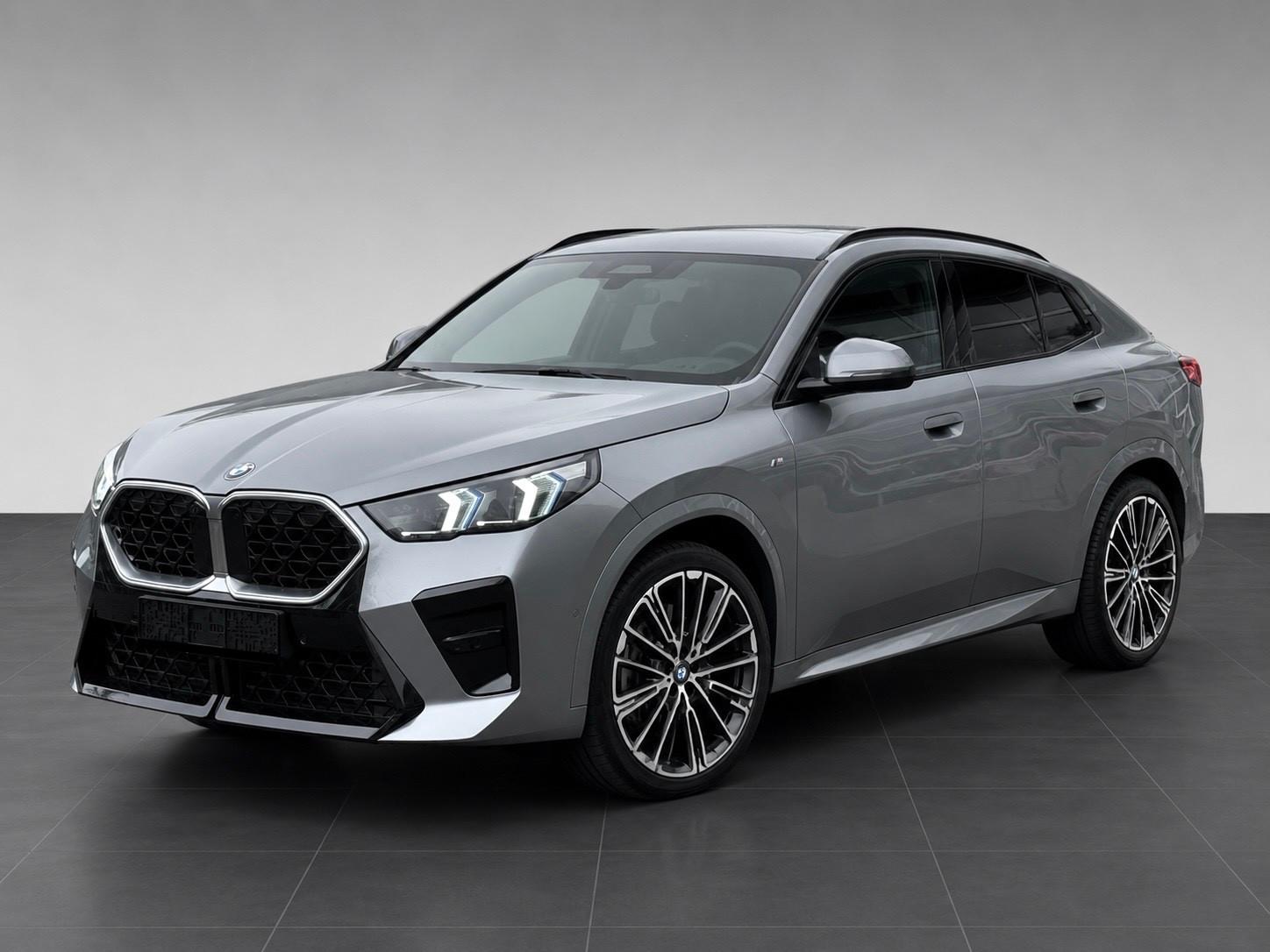 BMW X2 xDrive20d*NP70t€*M-SPORT*M-SITZE*ICONIC*AHK*
