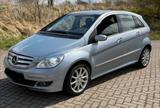 Mercedes-Benz B 200/Allwetter/Xenon/Teilleder/Sitzh/TÜV 04.28 - Mercedes-Benz B 200 in Rostock