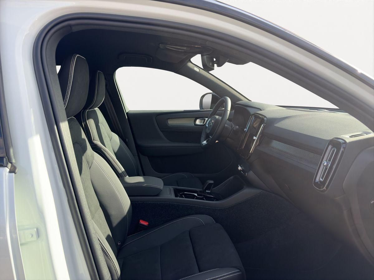 Volvo EX40 - Bild 16