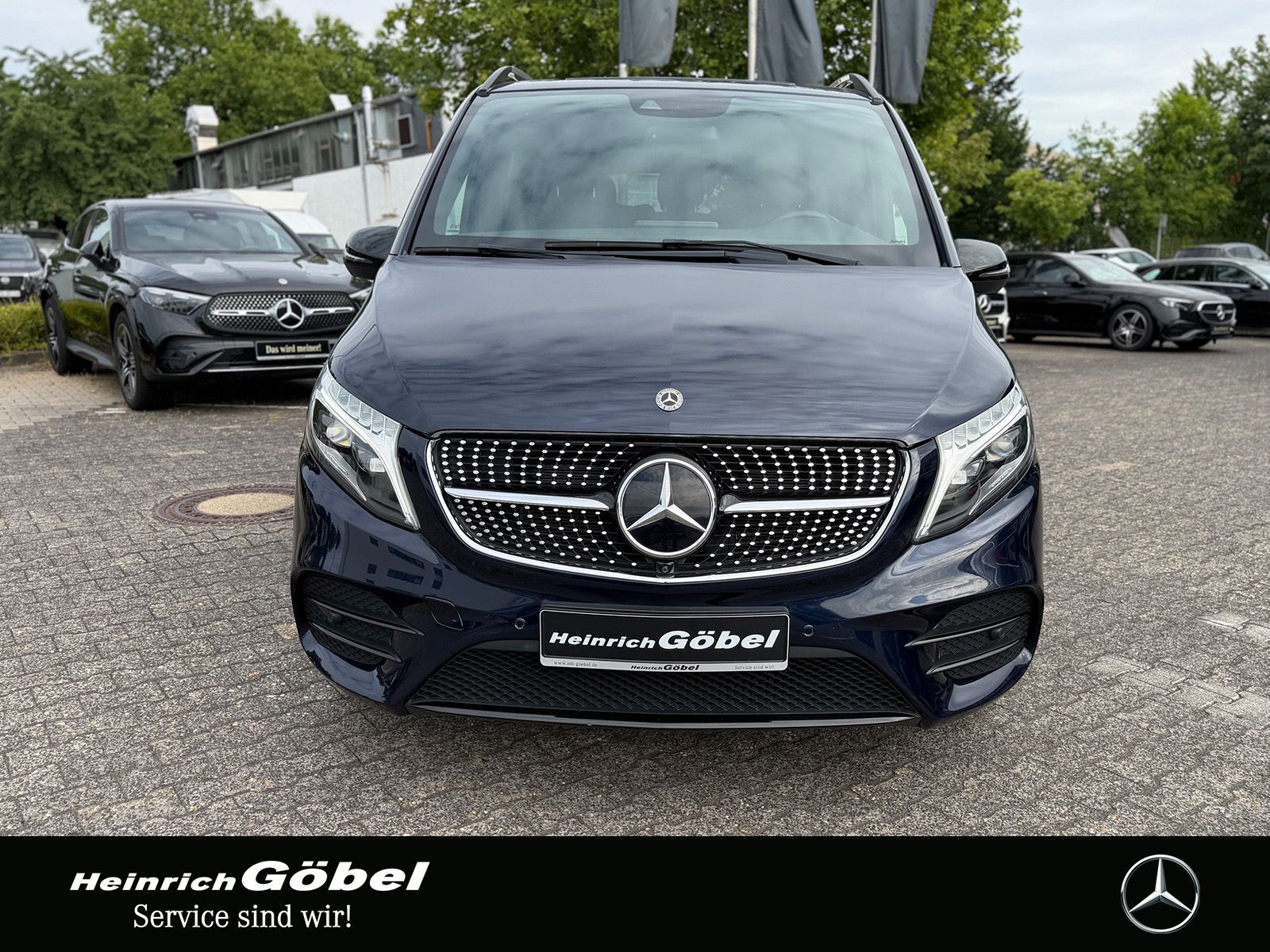 Fahrzeugabbildung Mercedes-Benz V 300 d Avantgarde Edition2020 4MA extralang