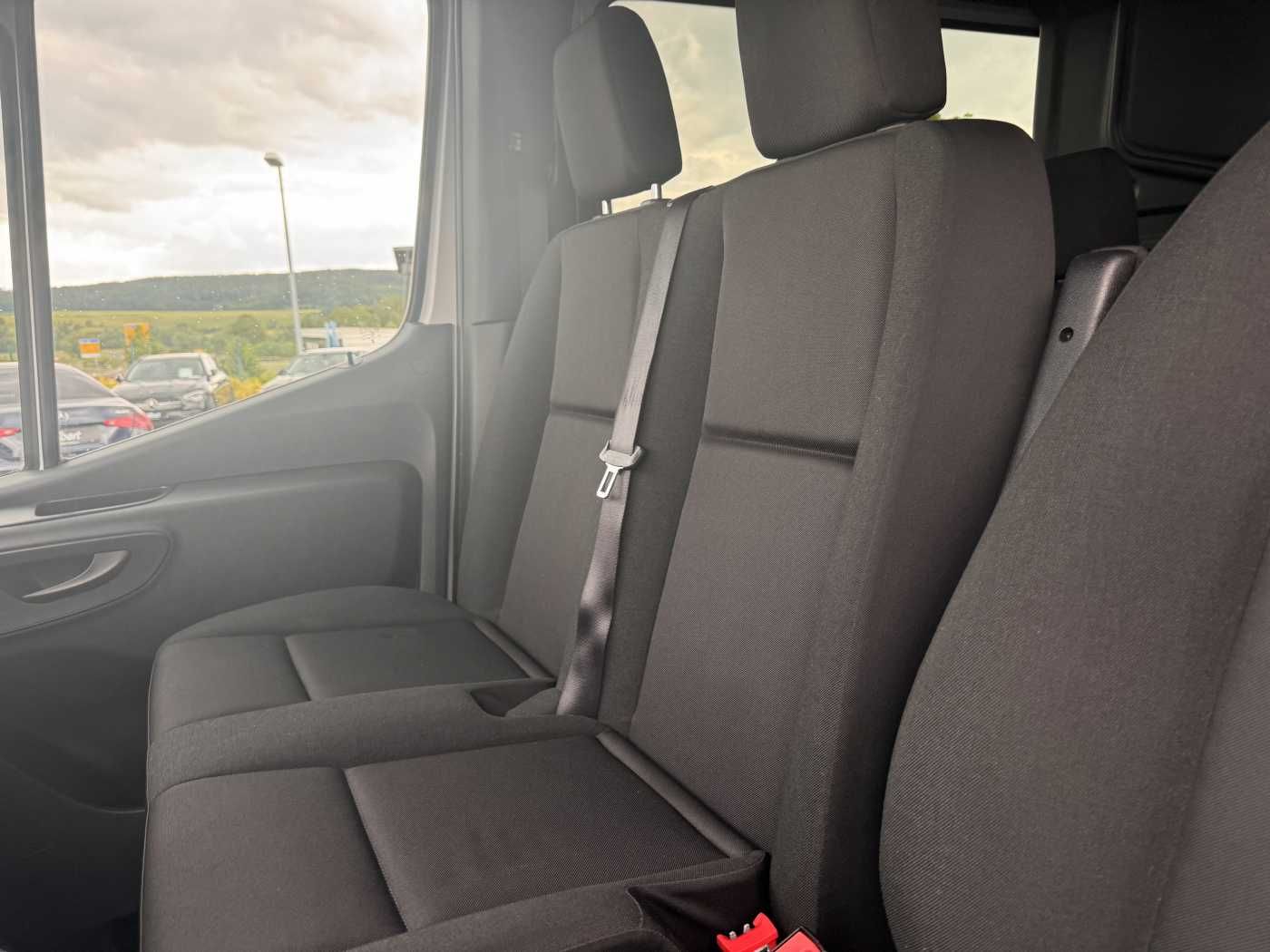 Fahrzeugabbildung Mercedes-Benz Sprinter 315 CDI DoKa/Mixto AHK3,5t Klima Kamera